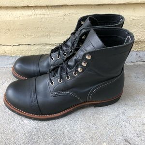 Red Wing Iron Ranger men’s boot #8084 size 9